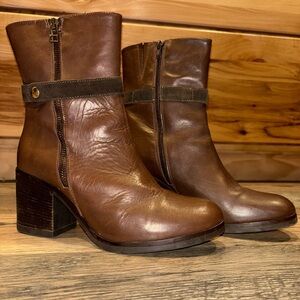 Coach and Four Dark Brown Heeled Boots